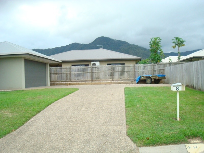 8 Aniston Street, White Rock QLD 4868