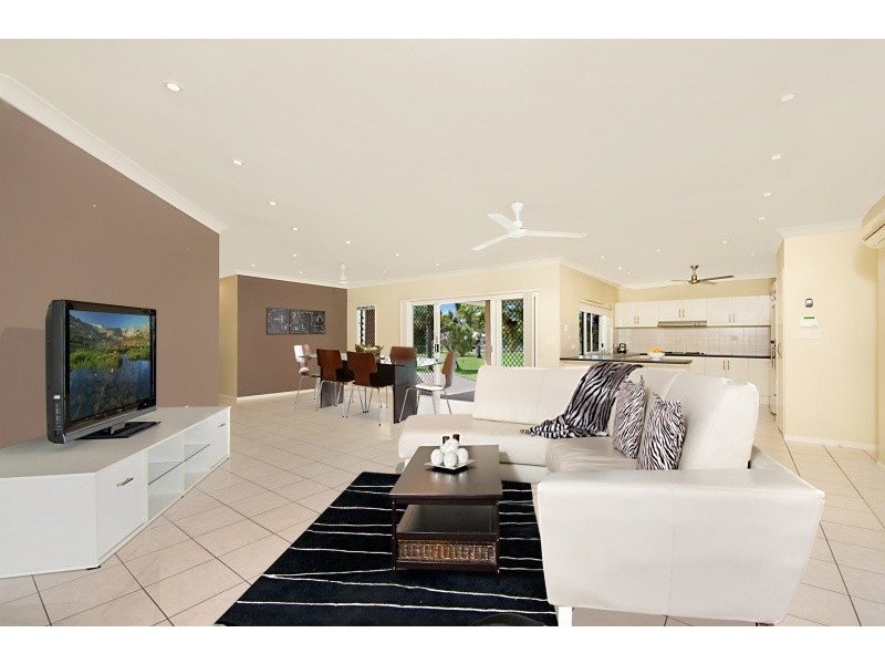 30 Fretwell Road, White Rock QLD 4868