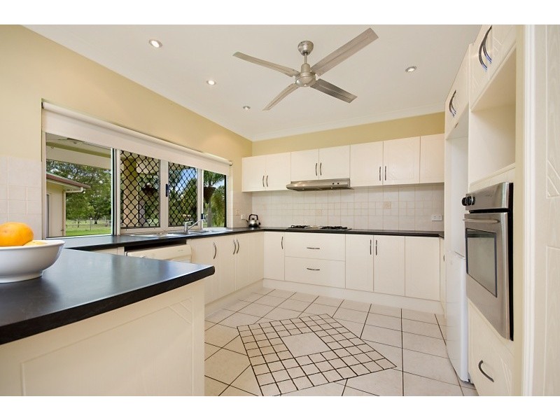 30 Fretwell Road, White Rock QLD 4868