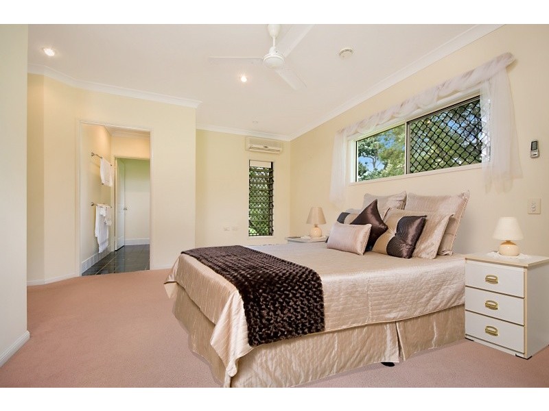 30 Fretwell Road, White Rock QLD 4868