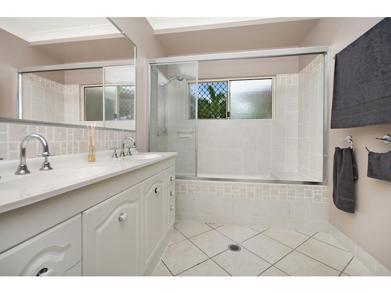 30 Fretwell Road, White Rock QLD 4868