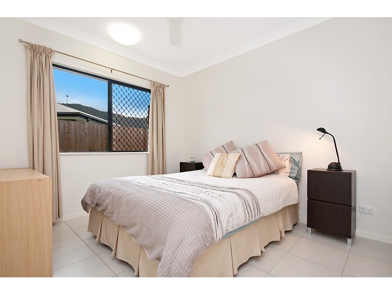 10 Cheyne Close, Bentley Park QLD 4869