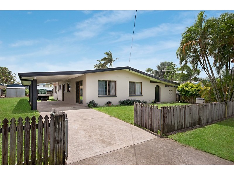 30 Mintaro Crescent, Woree QLD 4868