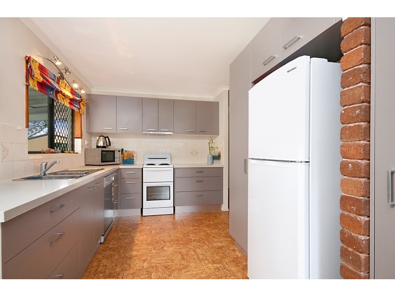 30 Mintaro Crescent, Woree QLD 4868