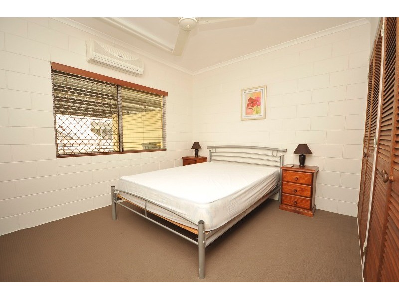 10 Mulligan Street, Manoora QLD 4870