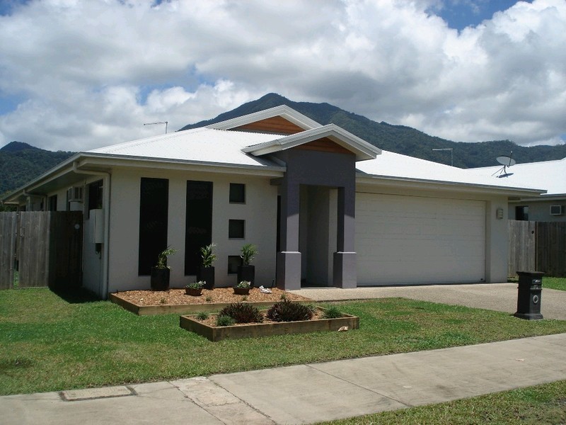 38 Timberlea Drive East, Bentley Park QLD 4869