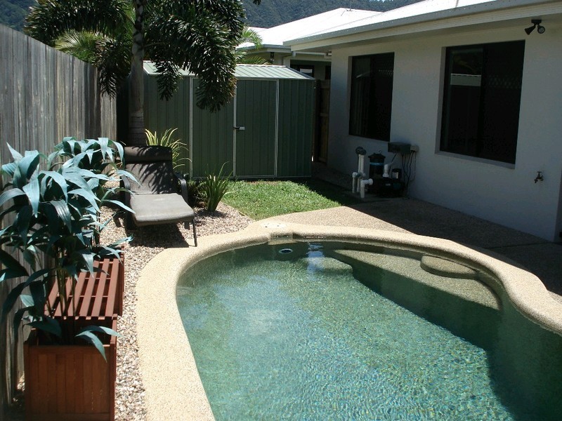 38 Timberlea Drive East, Bentley Park QLD 4869