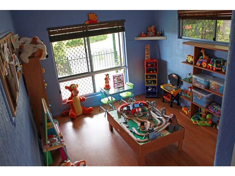 12 snowwood close, Mount Sheridan QLD 4868