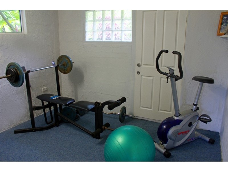 12 snowwood close, Mount Sheridan QLD 4868