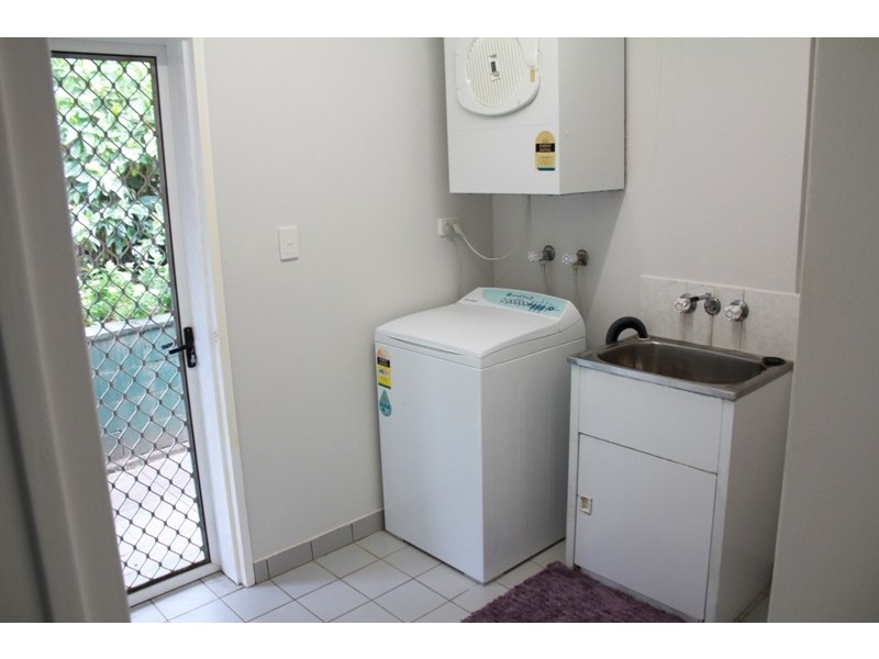 12 snowwood close, Mount Sheridan QLD 4868