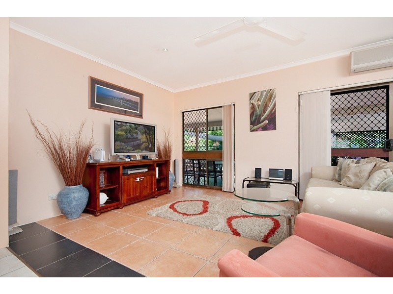 42 Gavin Street, Smithfield QLD 4878