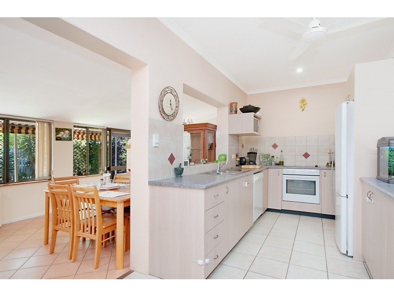 42 Gavin Street, Smithfield QLD 4878