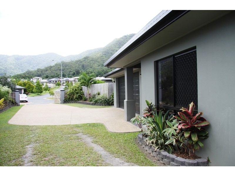 6 Capricorn Street, Bentley Park QLD 4869