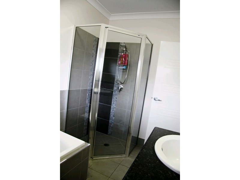 6 Capricorn Street, Bentley Park QLD 4869