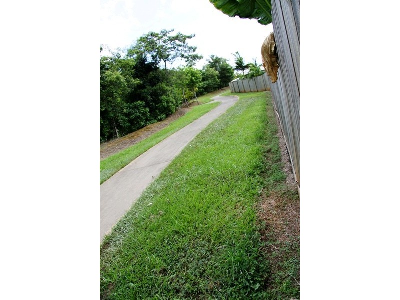 6 Capricorn Street, Bentley Park QLD 4869