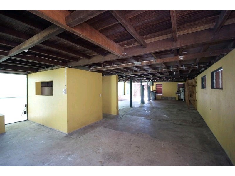 5 Beryl Street, Cairns North QLD 4870