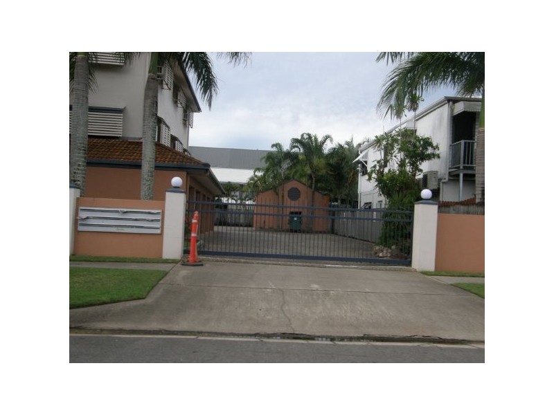 9/60 Martyn Street, Parramatta Park QLD 4870