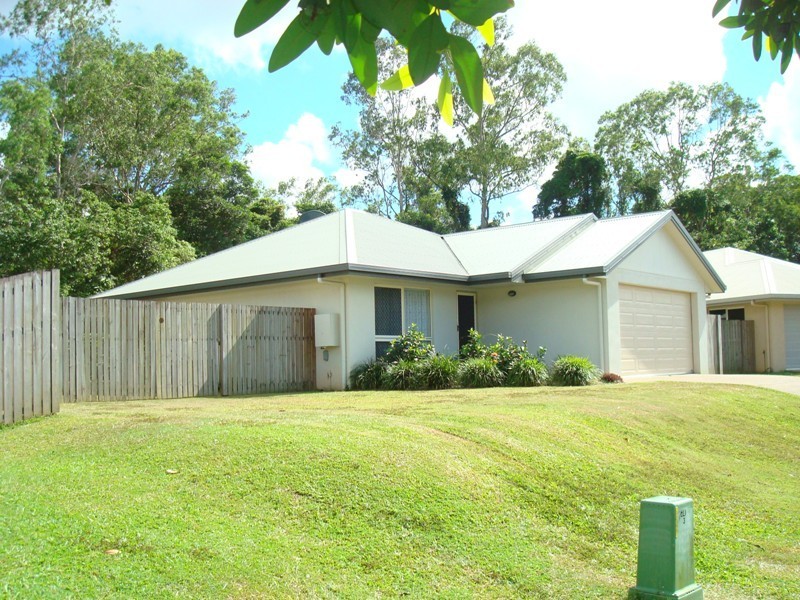 50 Cliffdale Street, Bentley Park QLD 4869