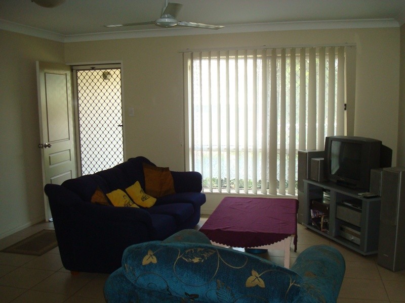 50 Cliffdale Street, Bentley Park QLD 4869