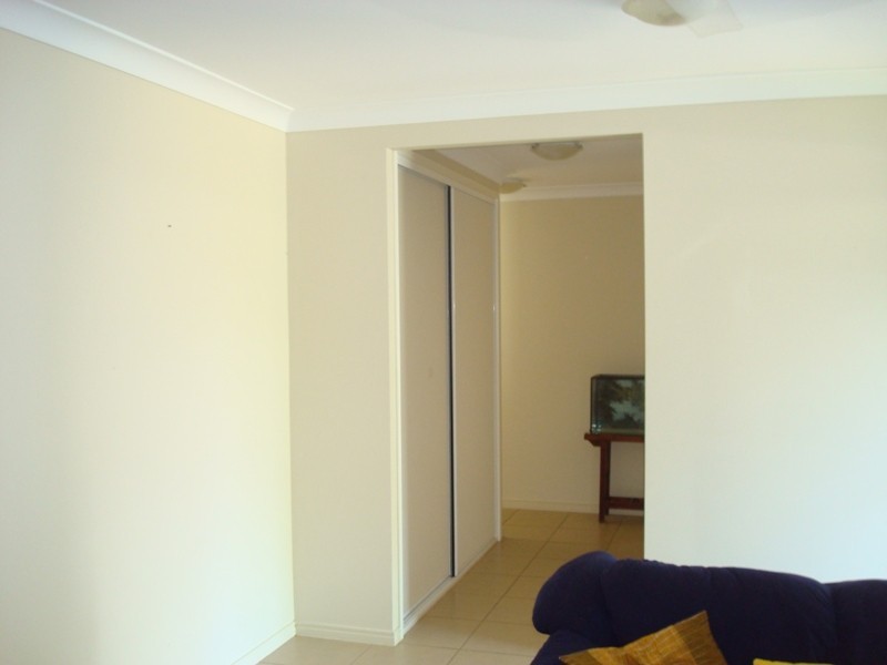 50 Cliffdale Street, Bentley Park QLD 4869