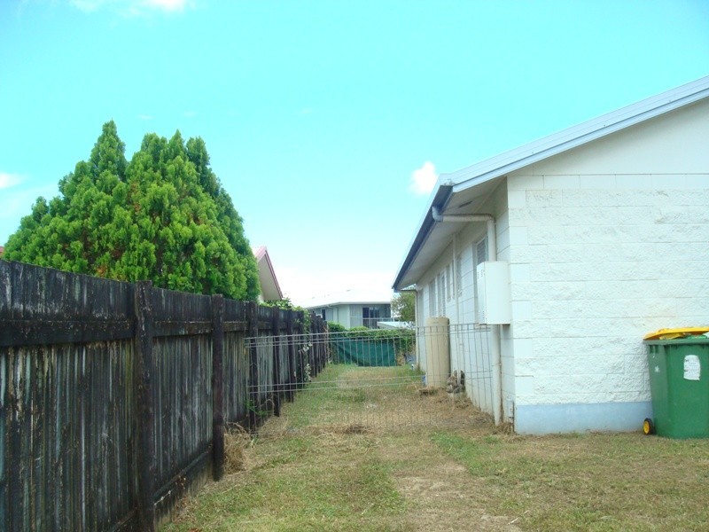 16 Shaft Street, Edmonton QLD 4869