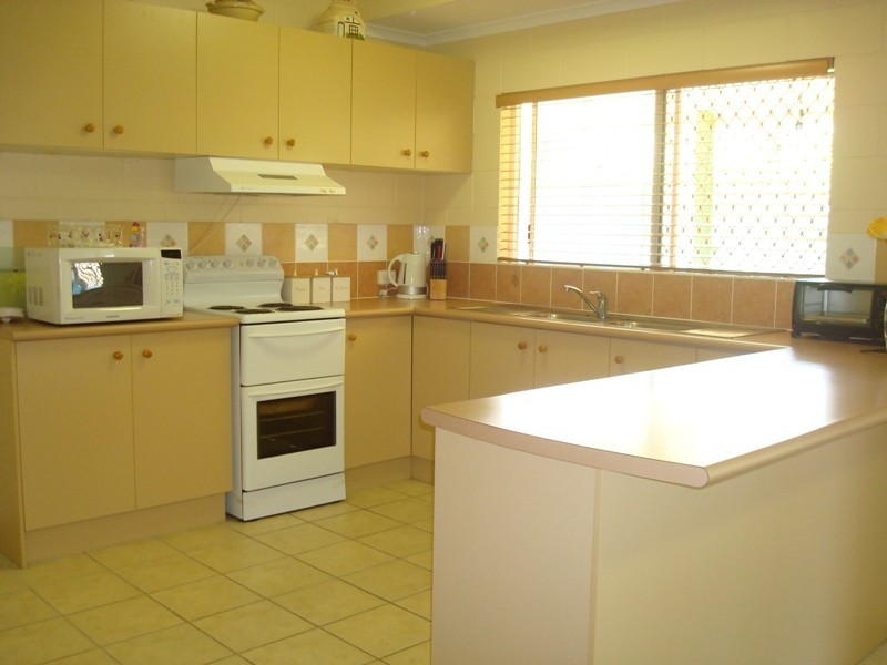 126 Robert Road, Bentley Park QLD 4869