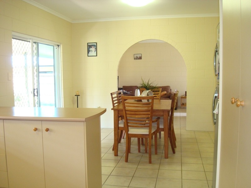 126 Robert Road, Bentley Park QLD 4869