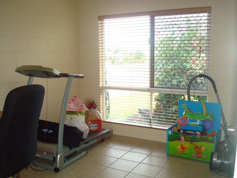 126 Robert Road, Bentley Park QLD 4869