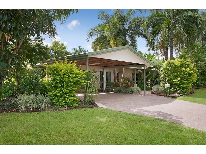 45 Michaelangelo Drive, Redlynch QLD 4870