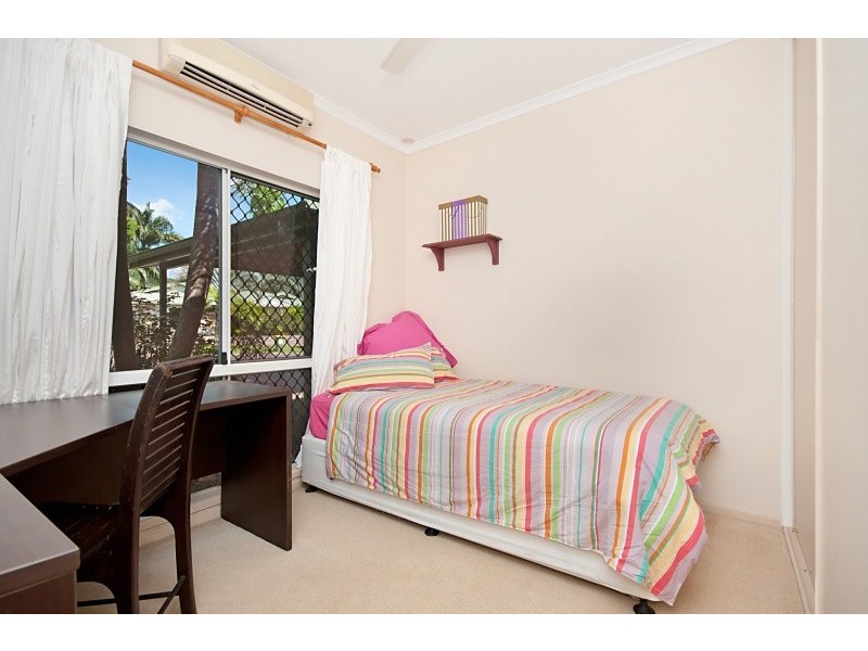 45 Michaelangelo Drive, Redlynch QLD 4870