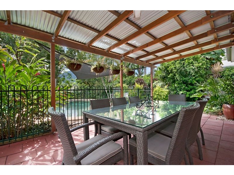 45 Michaelangelo Drive, Redlynch QLD 4870
