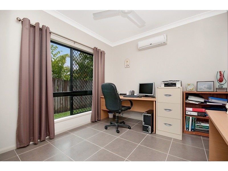 4 Capricorn Street, Bentley Park QLD 4869