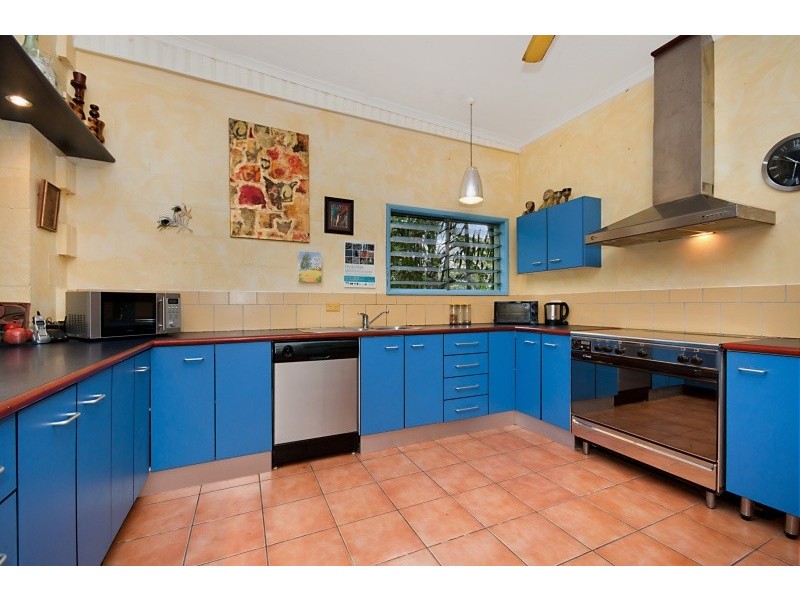 225-227 Panguna Street, Trinity Beach QLD 4879