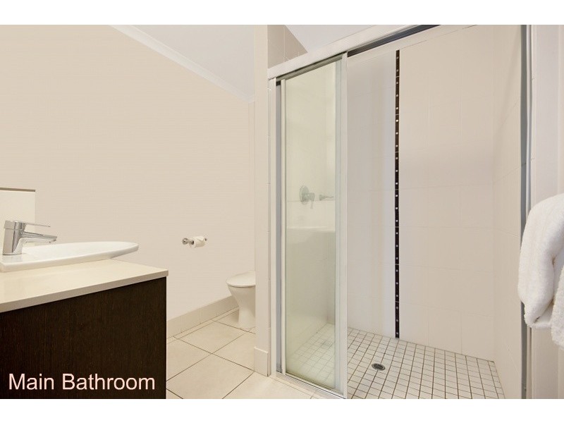 79 Spence Street, Cairns QLD 4870