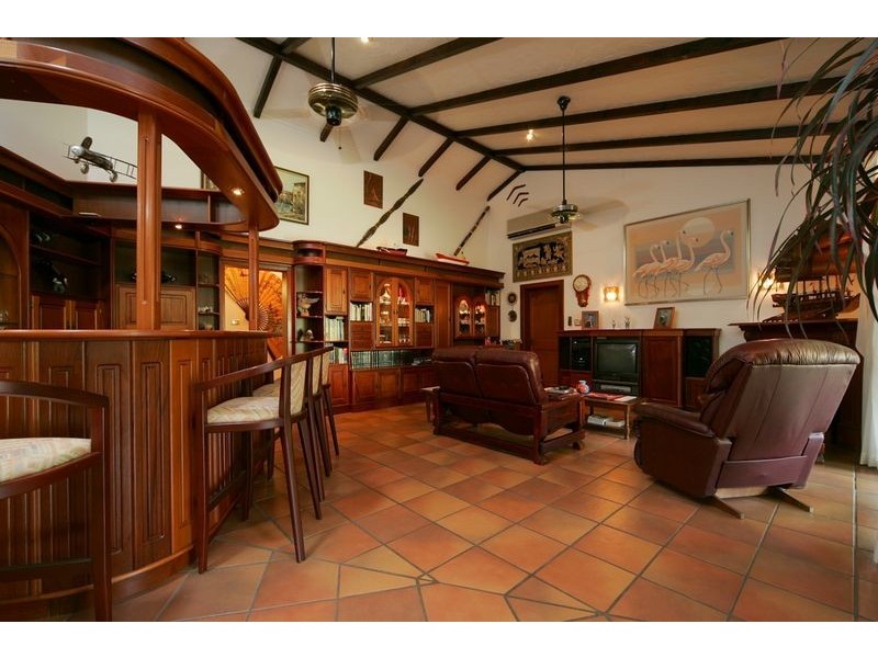 3 Ribbon Close, Clifton Beach QLD 4879