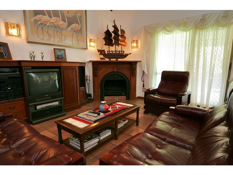 3 Ribbon Close, Clifton Beach QLD 4879