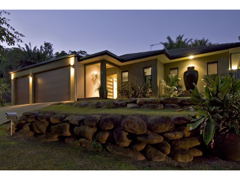 6 Bel-Air Drive, Whitfield QLD 4870