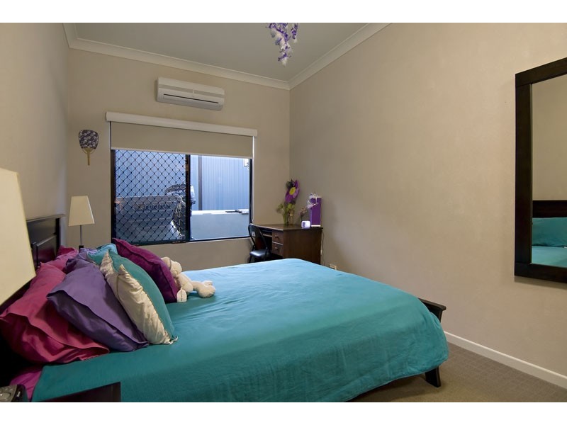 6 Bel-Air Drive, Whitfield QLD 4870