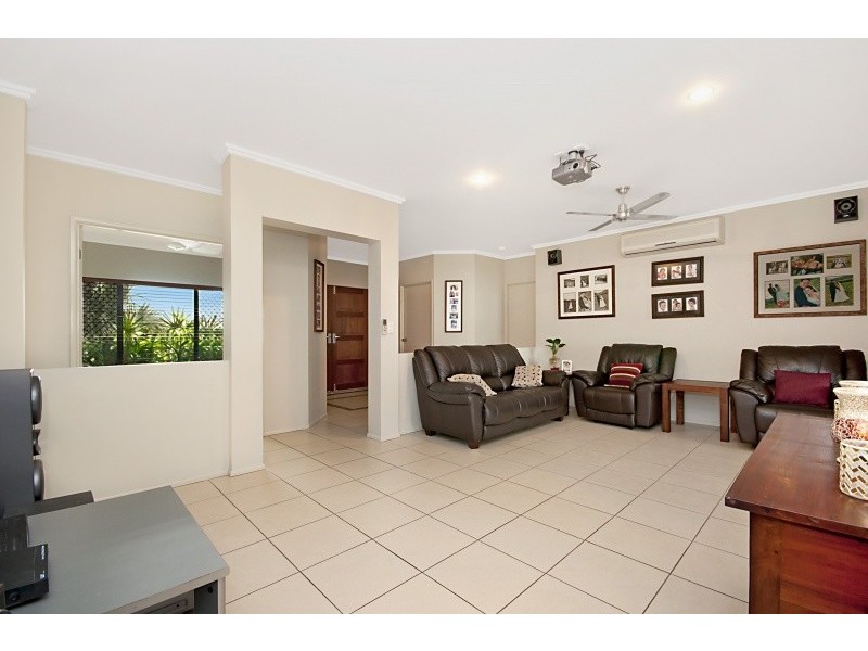 13 Potts Close, Edmonton QLD 4869