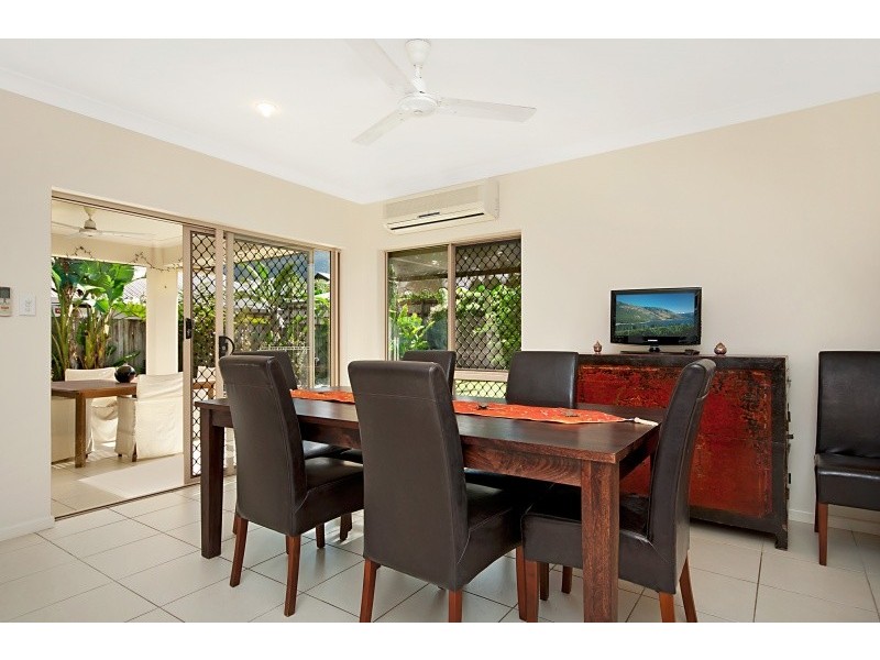 79 Gamburra Drive, Redlynch QLD 4870