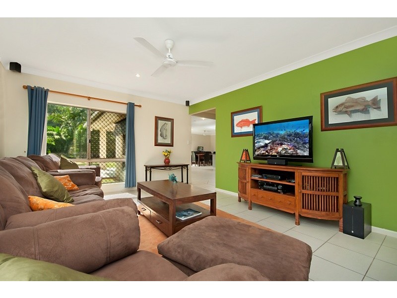 79 Gamburra Drive, Redlynch QLD 4870