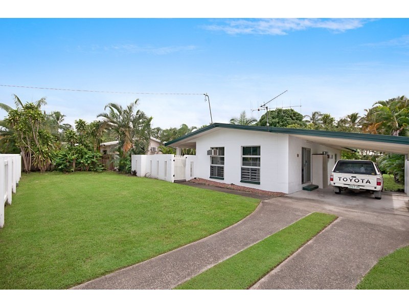 49 Reef Street, Port Douglas QLD 4877