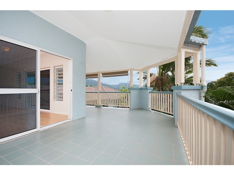 2/80 Cassowary Street, Freshwater QLD 4870