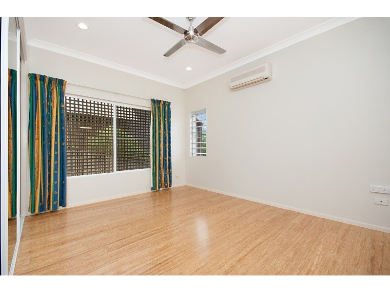 2/80 Cassowary Street, Freshwater QLD 4870