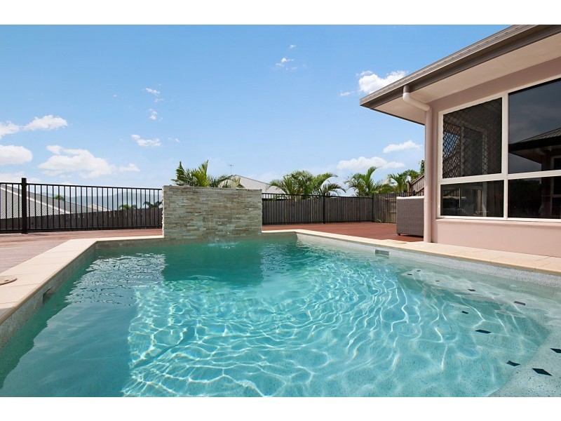 5 Emperor Street, Kanimbla QLD 4870