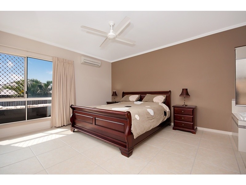 5 Emperor Street, Kanimbla QLD 4870