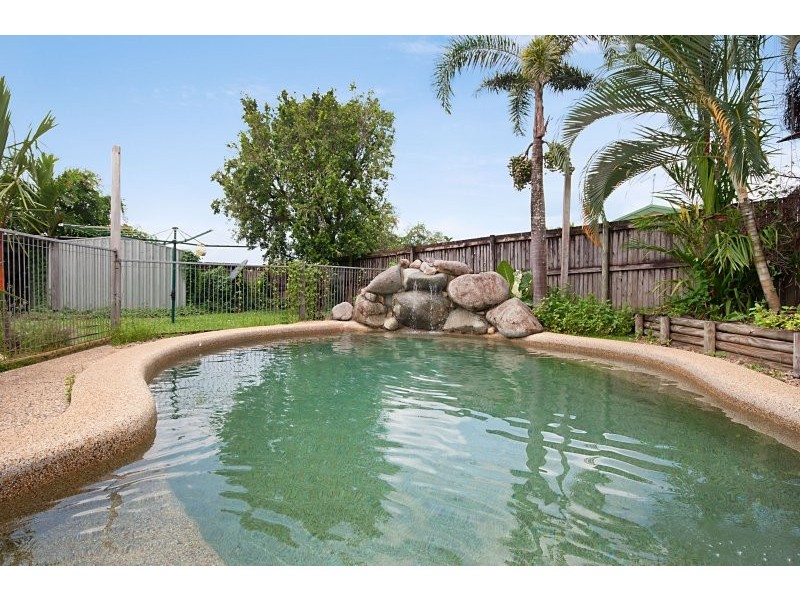 11 Normanby Close, Mount Sheridan QLD 4868