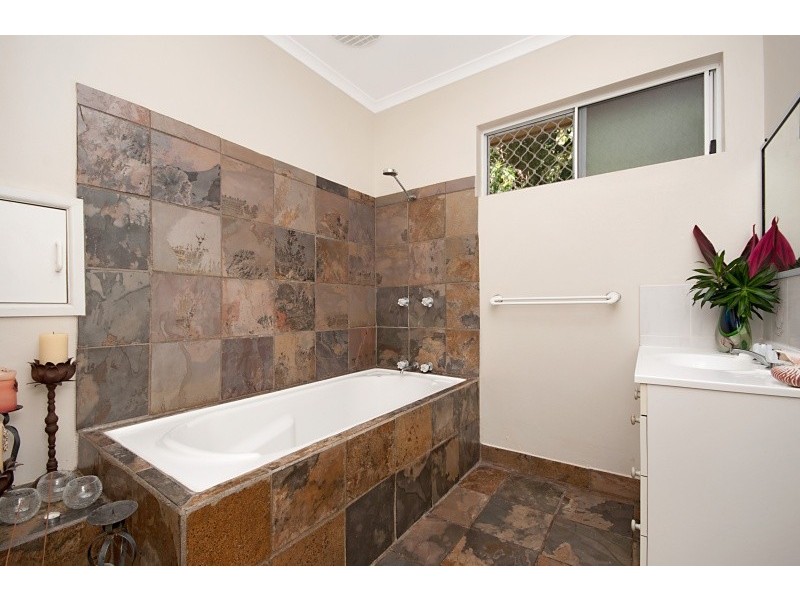 24 Jamieson Close, Gordonvale QLD 4865