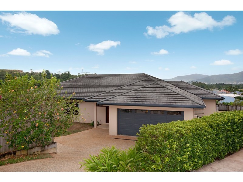 16 Morwong Close, Kanimbla QLD 4870