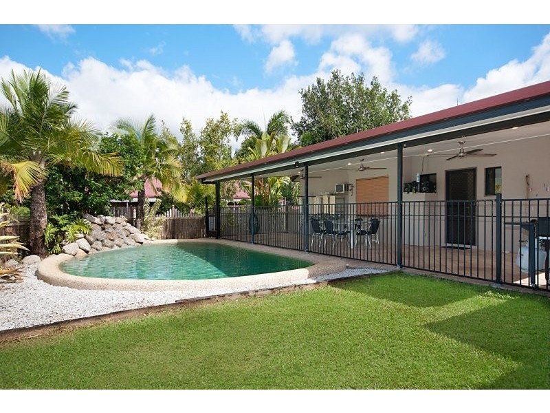 4 Small Leaf Close, Mount Sheridan QLD 4868